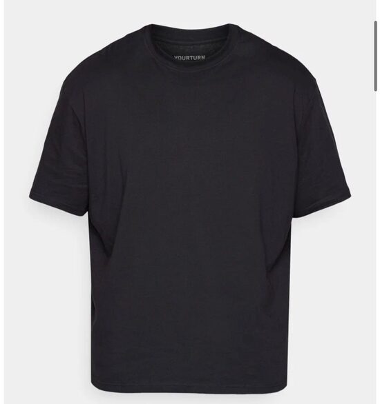 YOURTURN UNISEX - Basic T-shirt - black